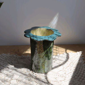 Ręcznie wykonany ceramiczny wazon -Kwiatek