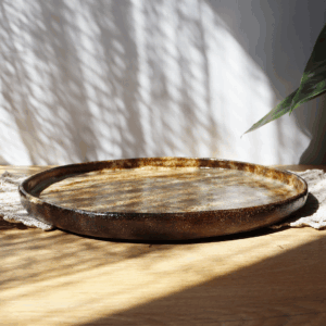Ręcznie wykonana ceramiczna taca