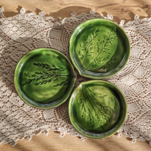 Ceramiczny talerzyk z dziubkiem śr.10cm