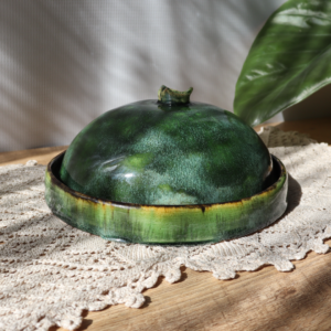 Ceramiczny pojemnik/tacka z przykrywką śr. 17cm