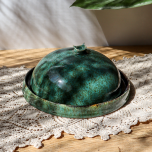 Ceramiczny pojemnik/tacka z przykrywką śr. 17cm