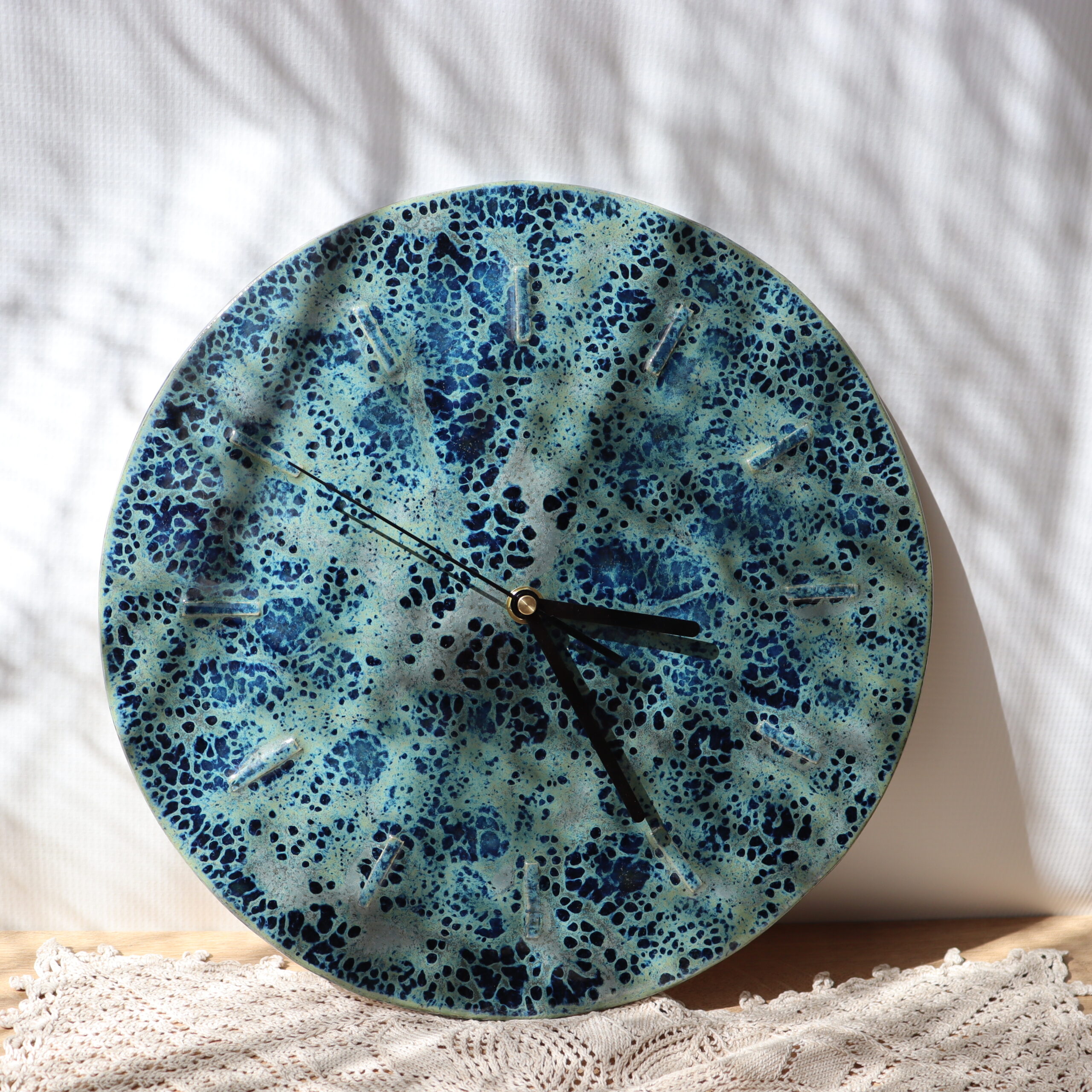 Ceramiczny zegar ścienny śr.31 cm