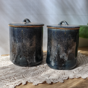 Ceramiczny pojemnik z przykrywką 600 lub 800ml